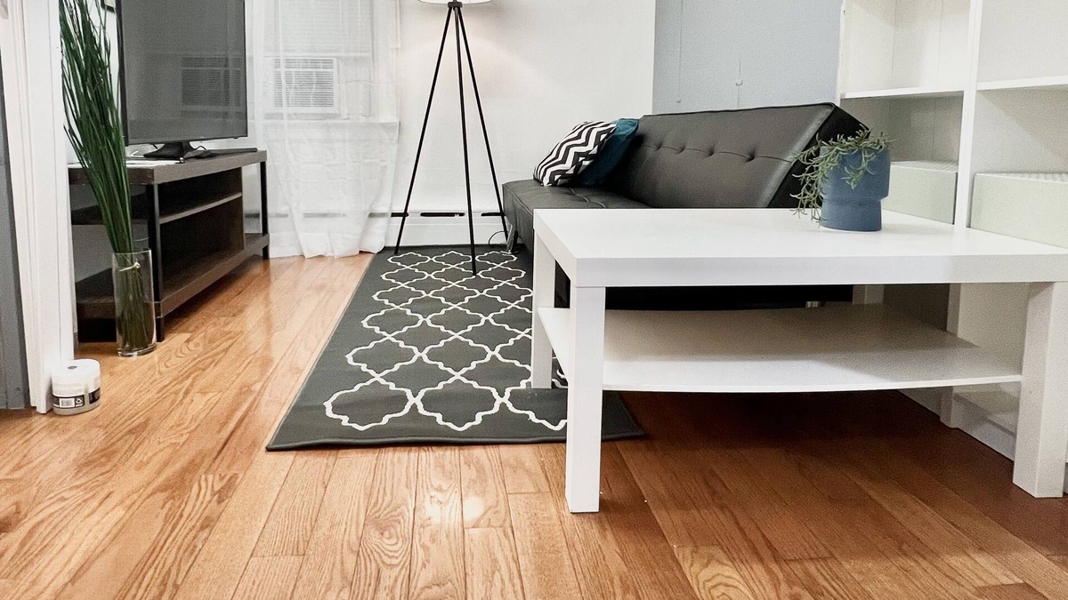 Auburndale House | 3-bedroom home (with Free-Parking) 10mins to LGA & 20mins to JFK