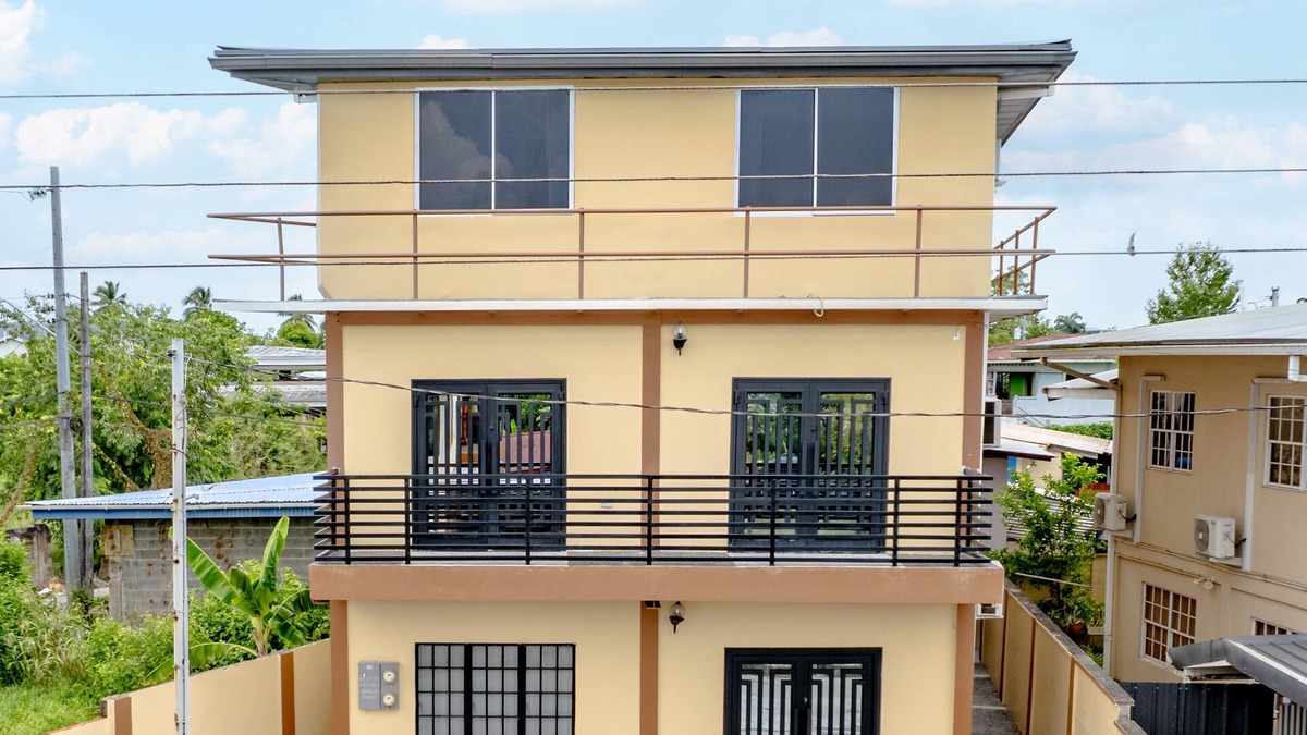 Chaguanas House | 3 Bedroom Home with Private Jacuzzi in Central Trinidad