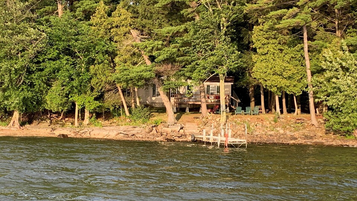 Brier Hill House | 3 Bedroom Home with Private Dock on the shores of Black Lake