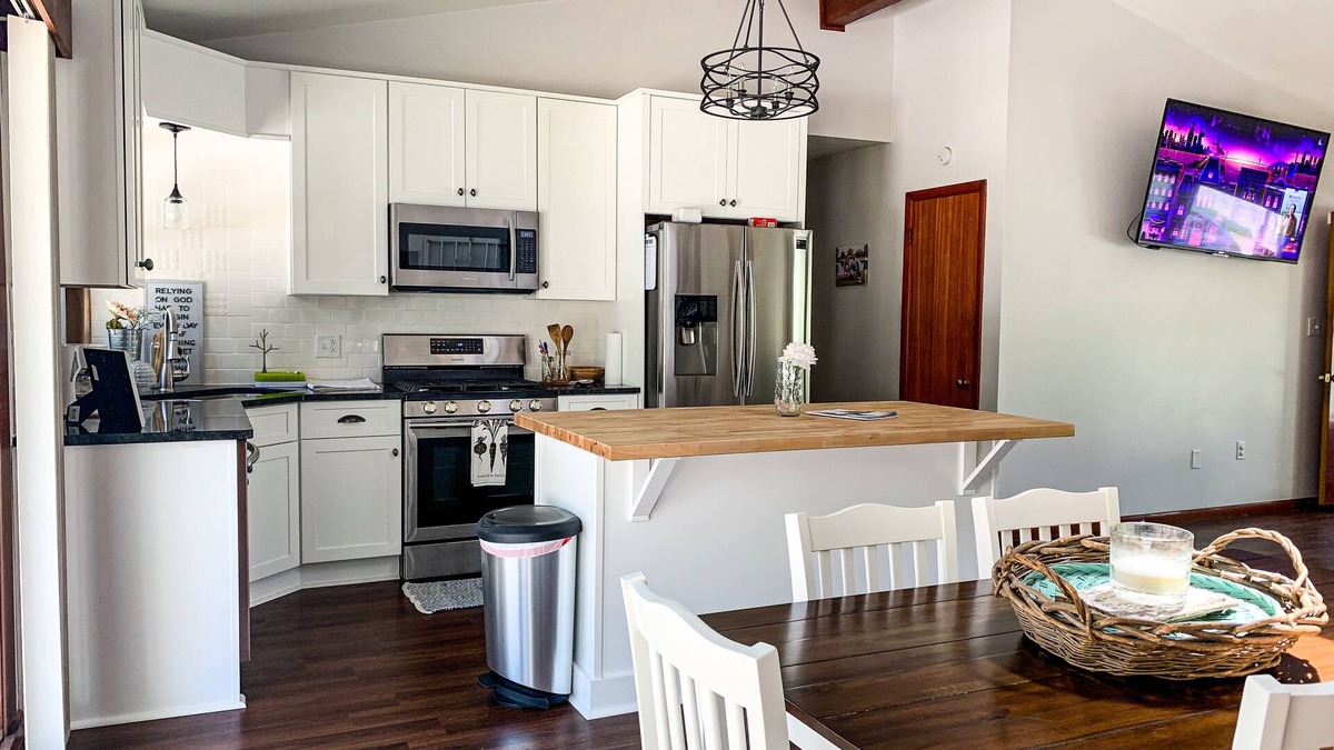 Huron House | 3 Bedroom Home with Private Pool