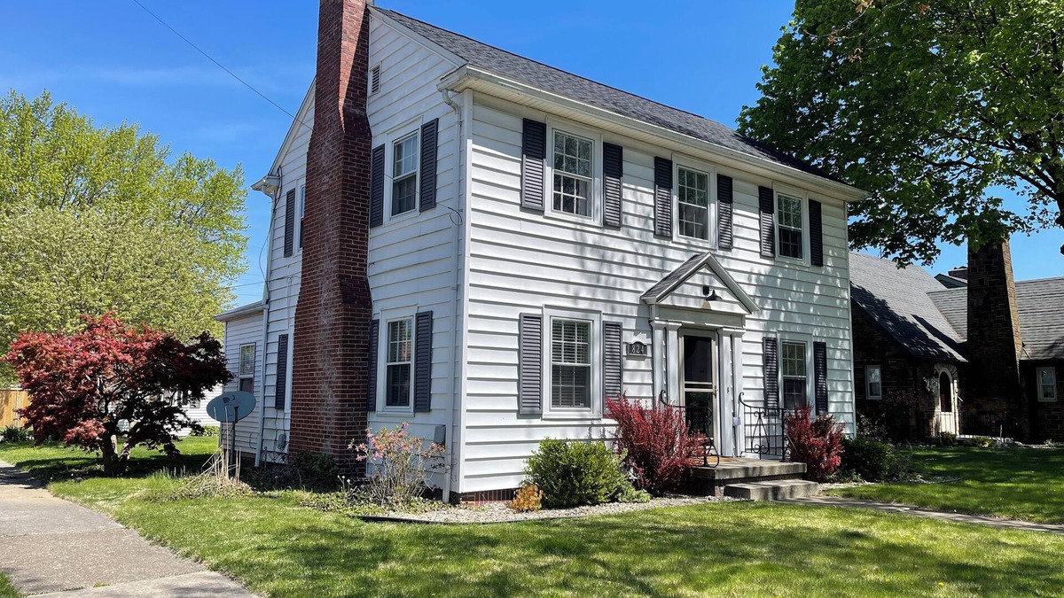 Marion House | 3-bedroom house 2 blocks from MGH on wonderful family-friendly street!