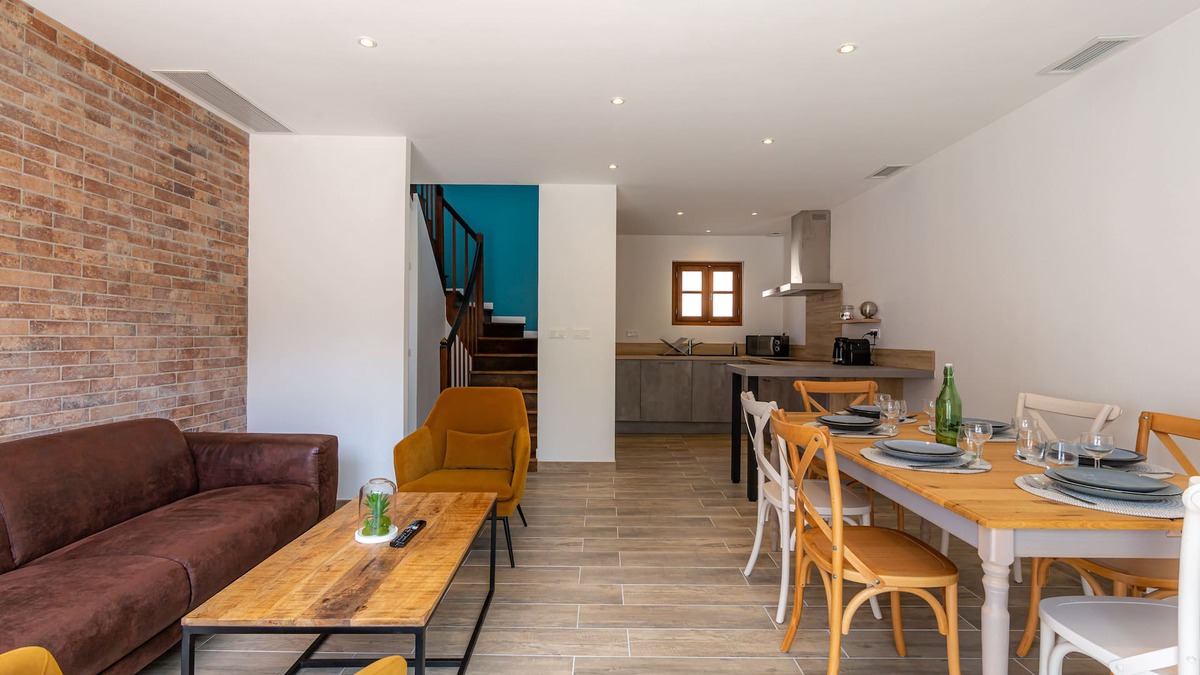 City of Carcassonne House | 3-bedroom house at the foot of the Cité