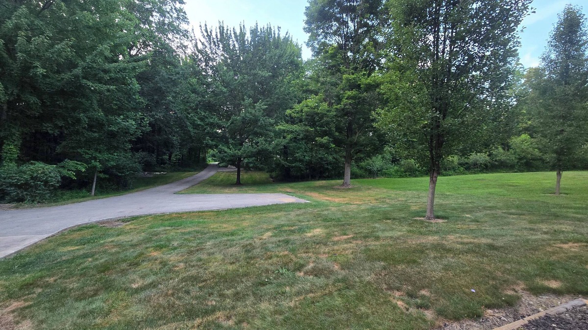 Edgewood House | 3-bedroom house, Country living 2 minutes from Downtown Ashtabula