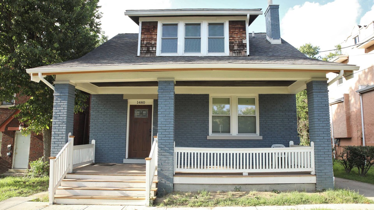 Walnut Hills House | 3-bedroom house in awesome Cincinnati with WiFi, AC, and off street parking.