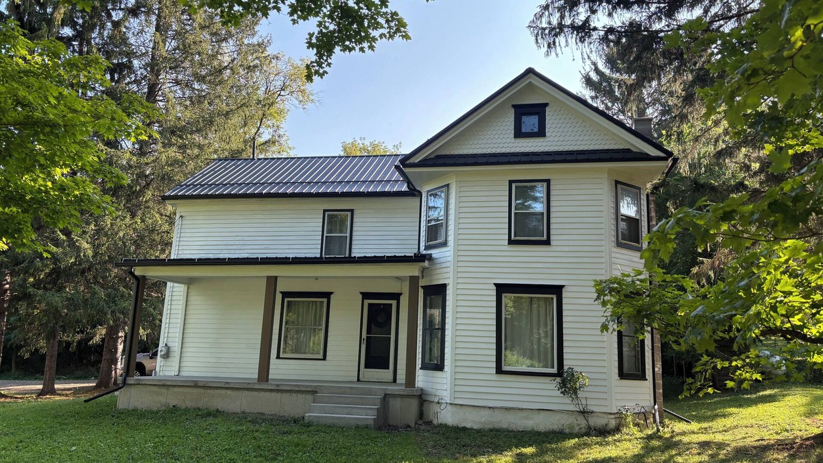 Jasper House | 3-bedroom house in beautiful Canisteo with AC