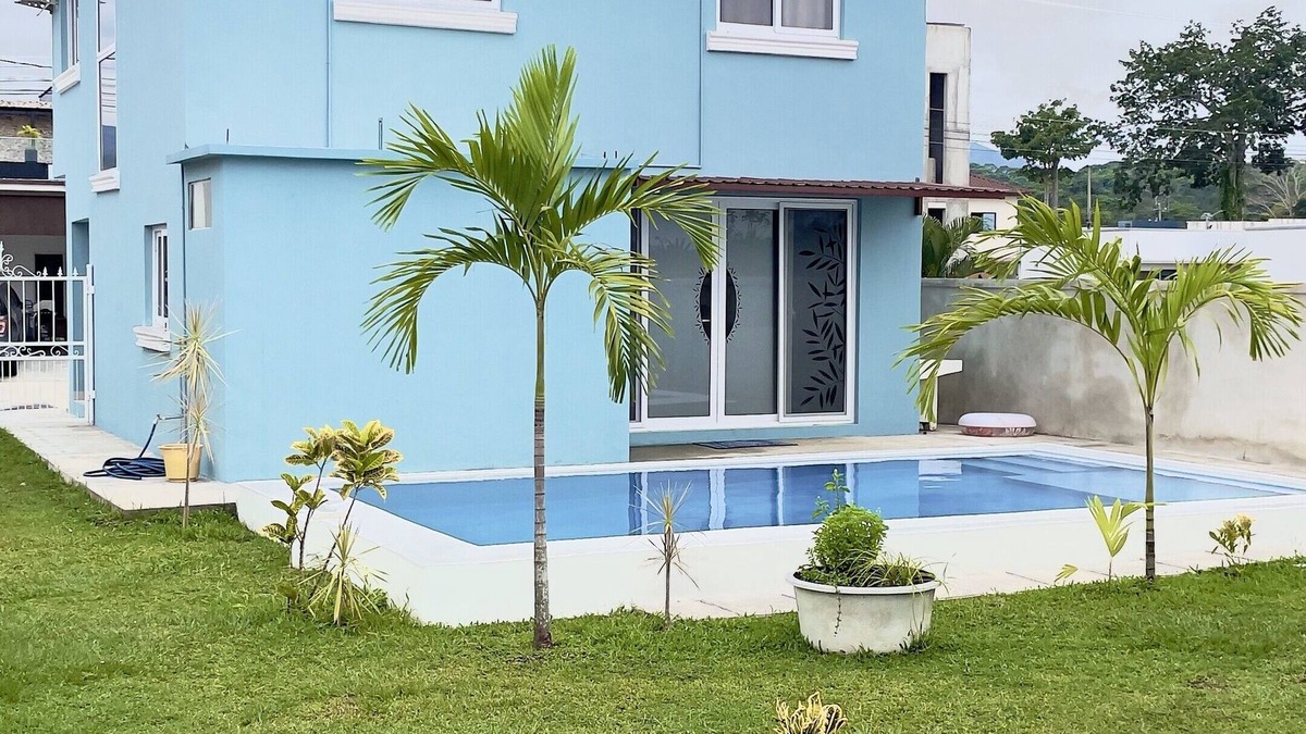 Puerto Cortes House | 3-bedroom house in lovely Cieneguita
