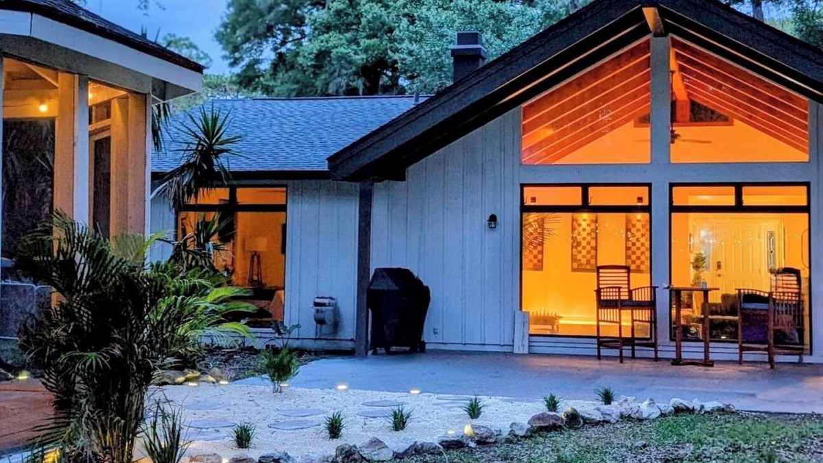 Dunnellon House | ~ 3-Bedroom House Next to KP Hole & Rainbow Springs ~ Family & Dog Friendly~