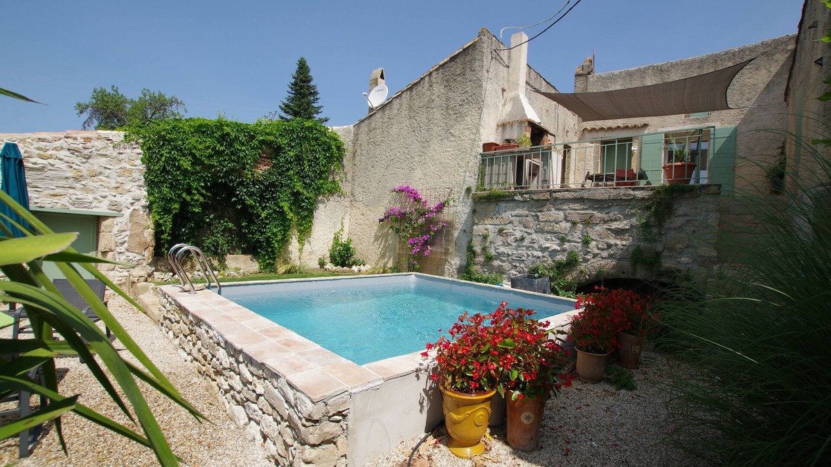 Meynes Other | 3 bedroom house, private pool, 10min from Pont du Gard