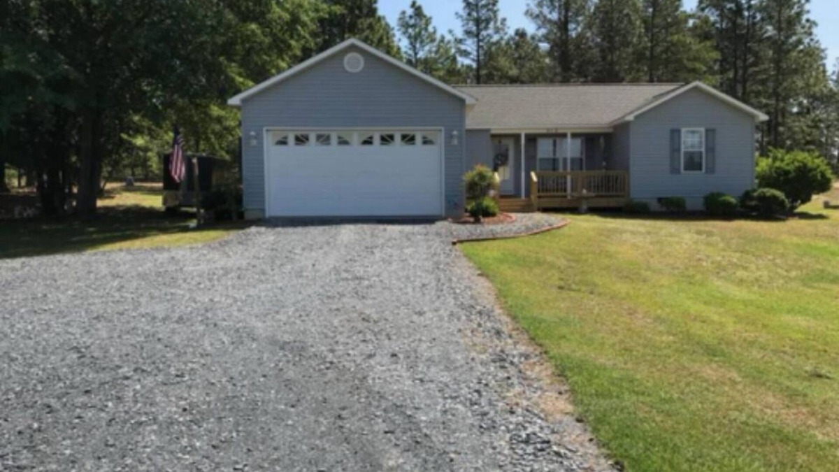 North Carolina Mountains House | 3-bedroom house in charming Jackson Springs. Not to far from the course.