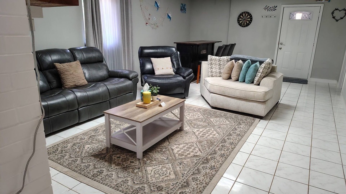 Ouachita County House | 3-bedroom house w/pond next to White Oak Lake