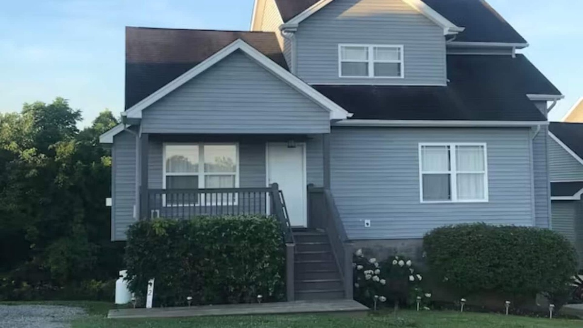Taylorsville Cottage | 3 Bedroom Lake Refuge along the Kentucky Bourbon Trail