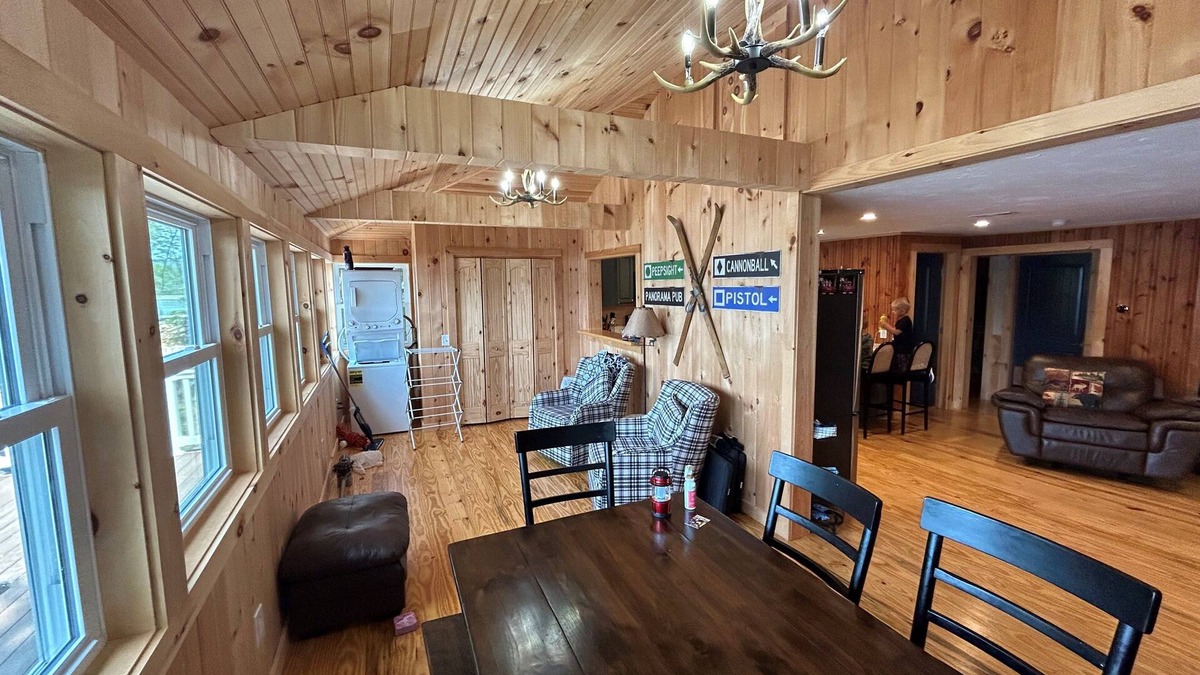 Gilmanton House | 3 Bedroom Lakefront Cottage on Shellcamp Lake, Gilmanton NH