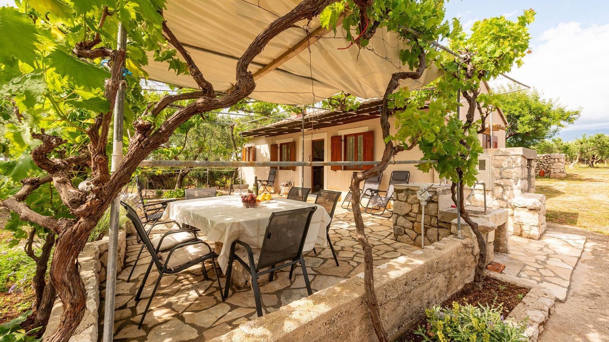 Novalja House | 3 bedroom lovely home in Novalja