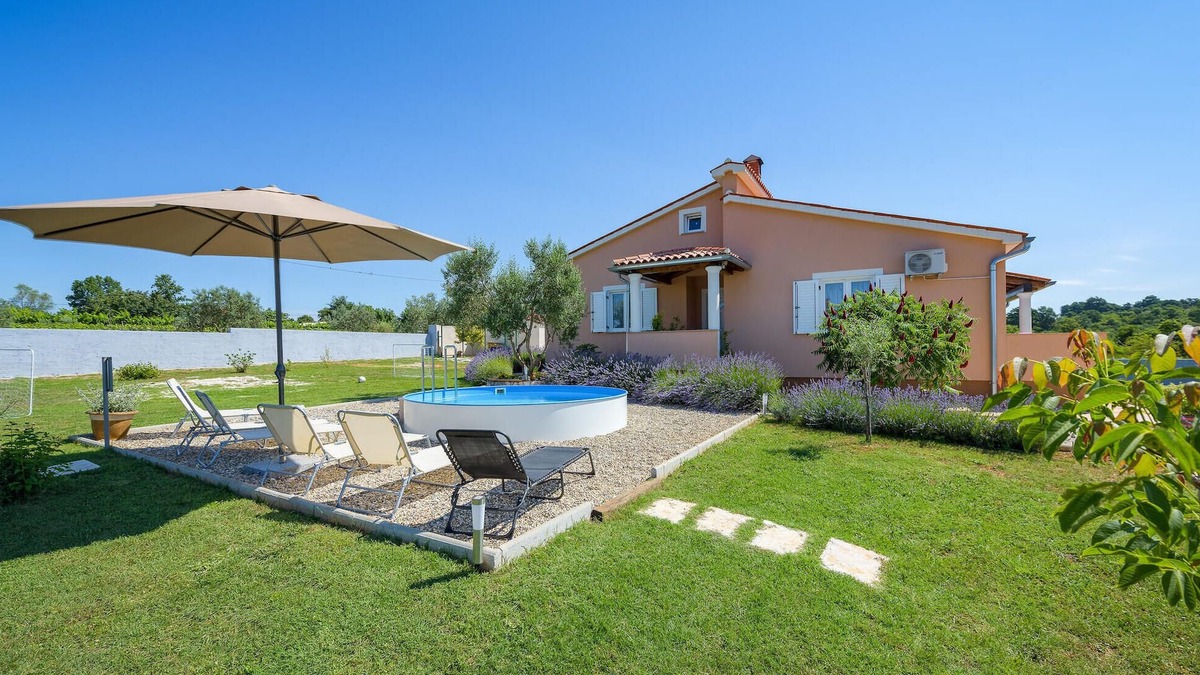 Bibici House | 3 bedroom lovely home in Bibici