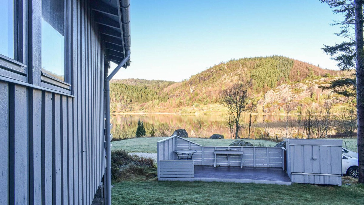 Egersund House | 3 bedroom lovely home in Helvik