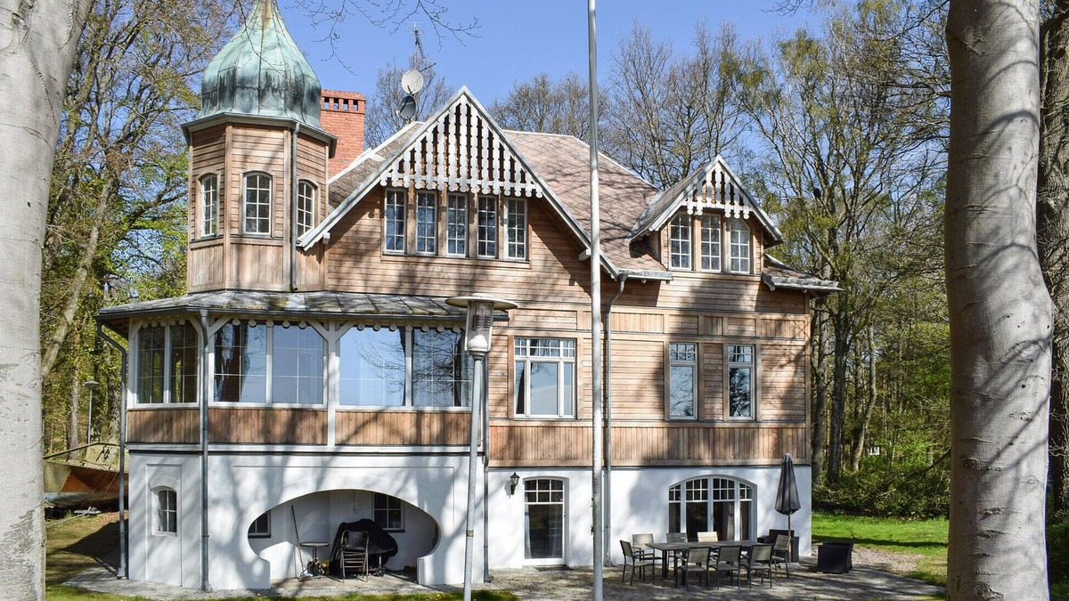 Gamla Staden-Sandskogen House | 3 bedroom luxurious home in Ystad