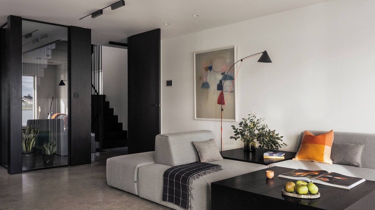 Galway City Centre Villa | 3-bedroom modern villa in Galway with bay views, saunas & parking on site