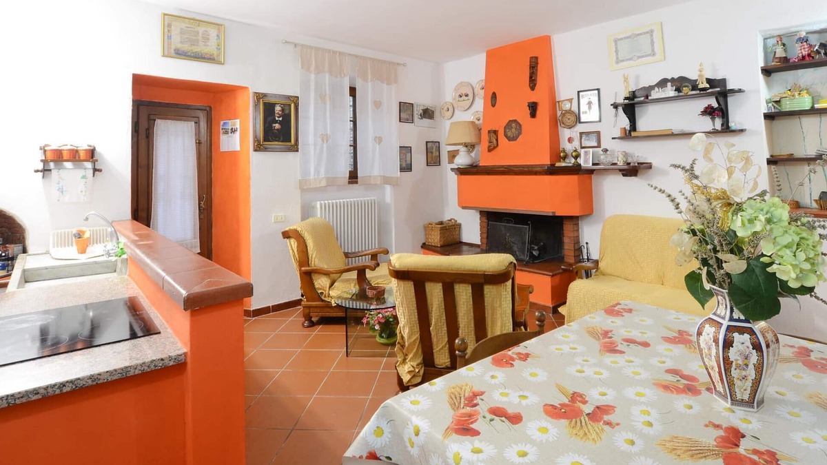 Gallicano House | 3 bedroom nice home in Gallicano