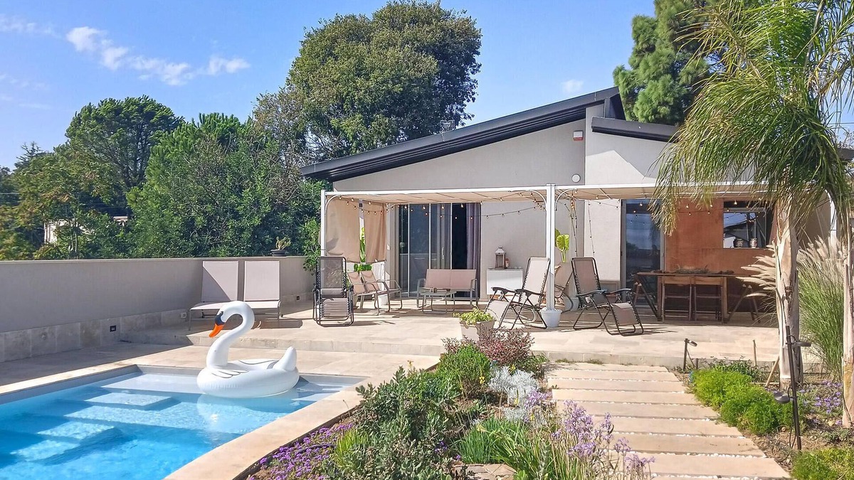 Partanna House | 3 bedroom pet friendly home in Partanna