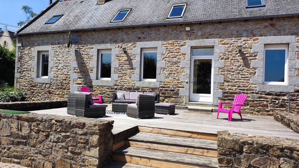 Coatreven House | 3 Bedroom Private vacation home in Coatréven