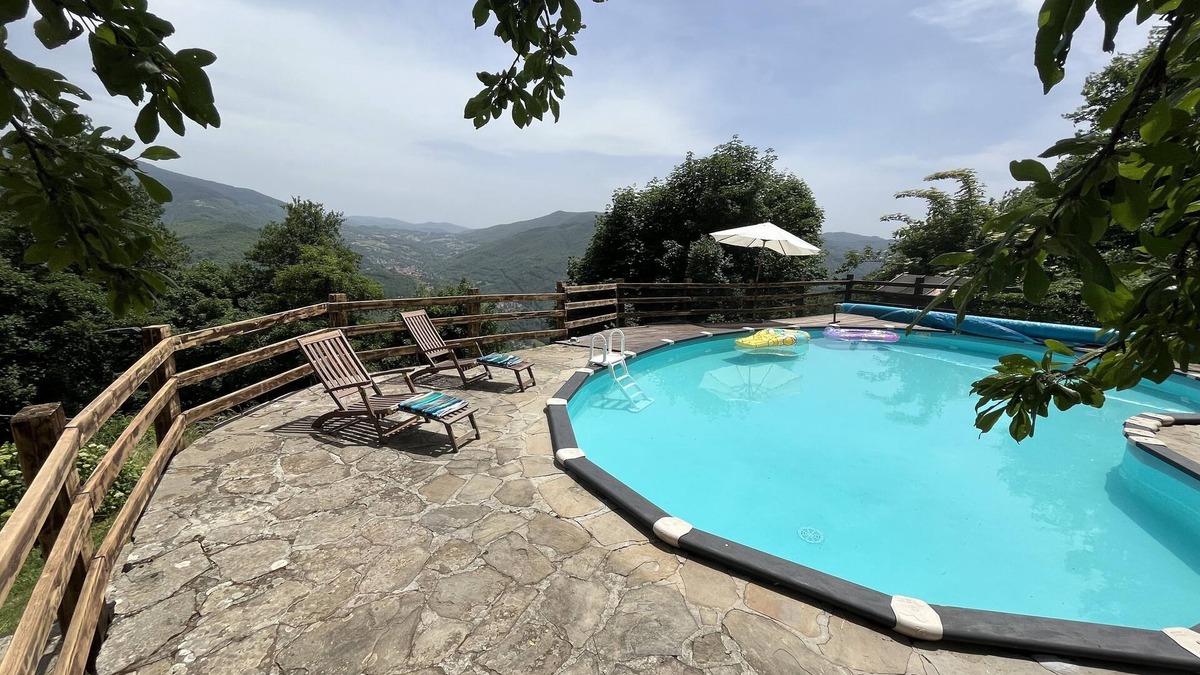 San Marcello Piteglio House | 3 bedroom private vacation home in popiglio