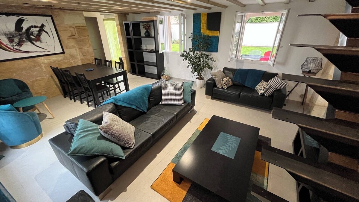 Montagne House | 3 Bedroom Private vacation home in Montagne