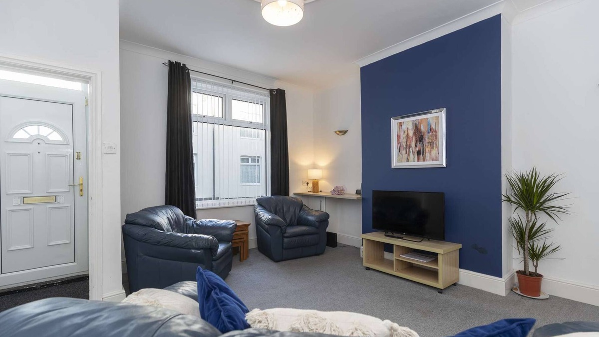 Hartlepool House | 3 bedroom Property close to all amenities