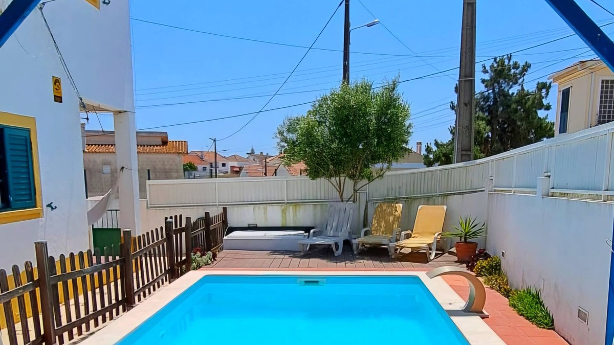 Charneca de Caparica e Sobreda Villa | 3 bedroom villa - Private pool, close to the beach, nature and Lisbon, Wi-Fi