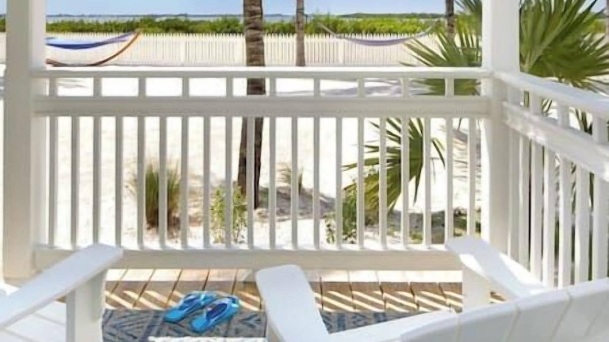 Key West Resort | 3 bedroom Resort-Key West, Beach, Pool, Hot Tub