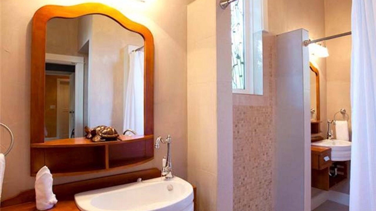 Ocho Rios Cottage | 3 bedroom Seaside Cottage - Pool/Beach/Wifi/Restaurant/House keeping HCN