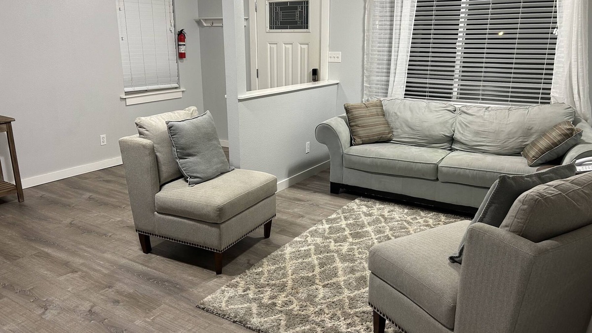 Seaview Apartment | 3-bedroom Seaview Beach Cottage apartment