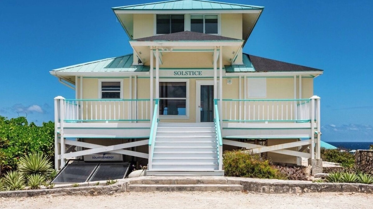 Conch Bar Villa | 3-Bedroom Solstice Villa at Dragon Cay Resort
