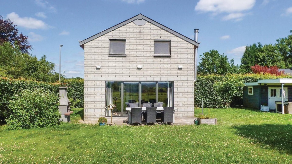 Wibrin House | 3 bedroom stunning home in Wibrin