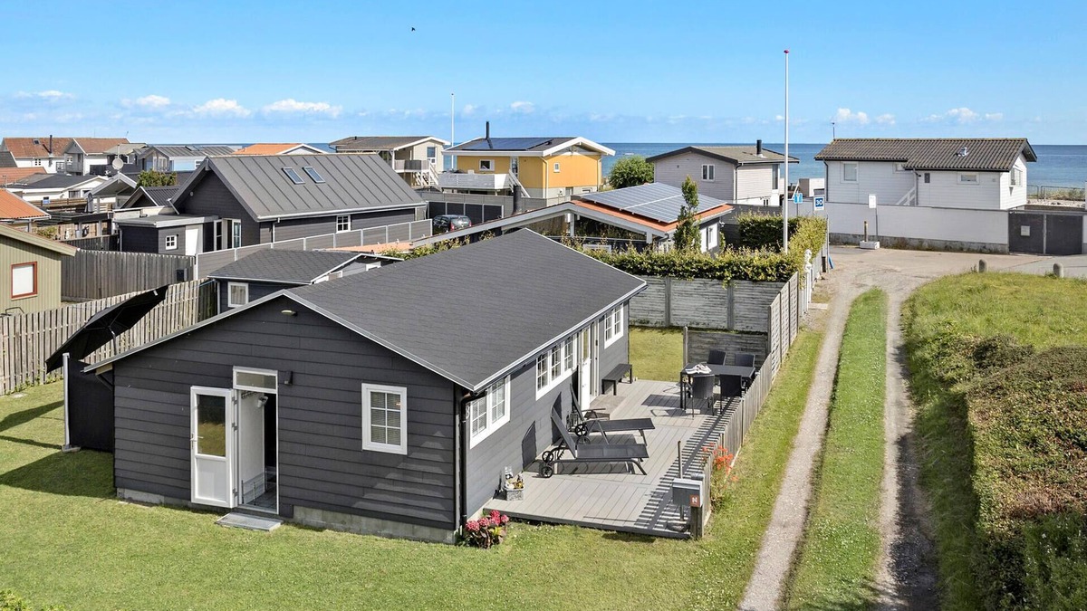 Hasmark Strand House | 3 bedroom stunning home in Otterup