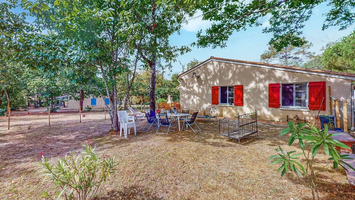 Brossac House | 3 bedroom stunning home in Brossac