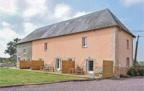 Terre-et-Marais House | 3 Bedroom Stunning Home In Sainteny