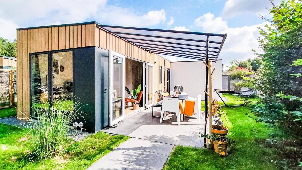 Heinkenszand House | 3 bedroom stunning home in Heinkenszand
