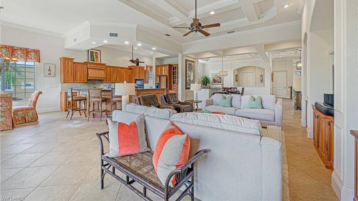 Miromar Lakes Apartment | 3 Bedroom Townhome 20561 by Houzlet