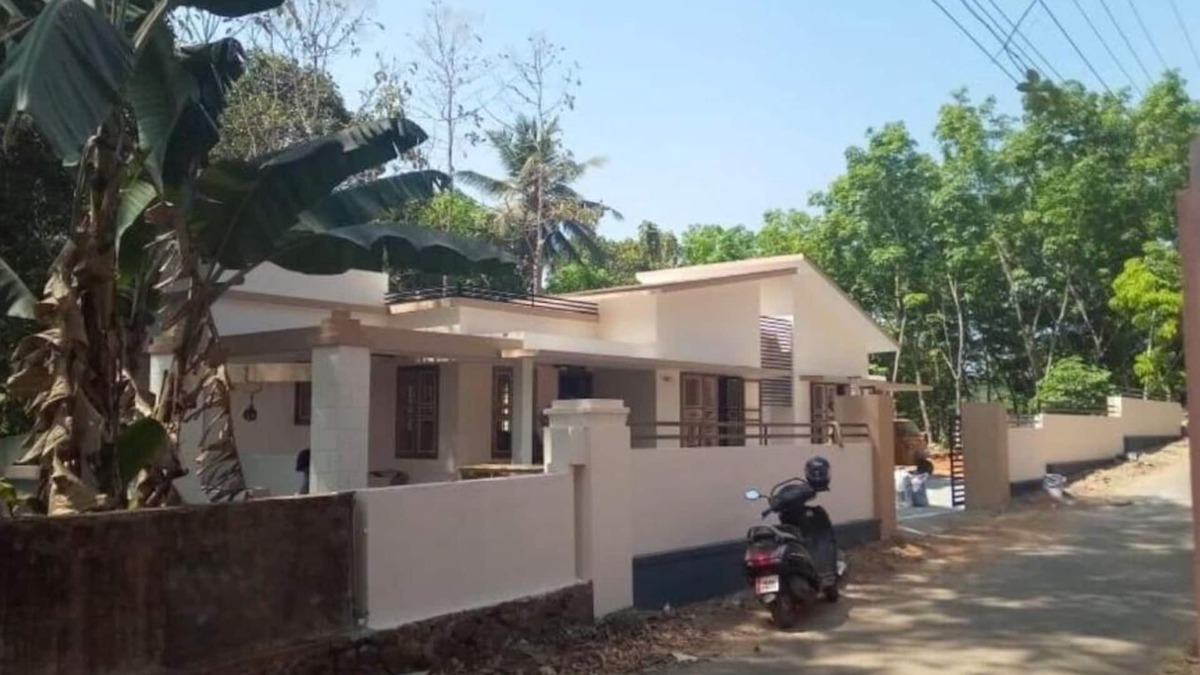 Mallapalli Villa | 3 Bedroom Tropical Villa with A View - AC in 2 Bed Rooms
