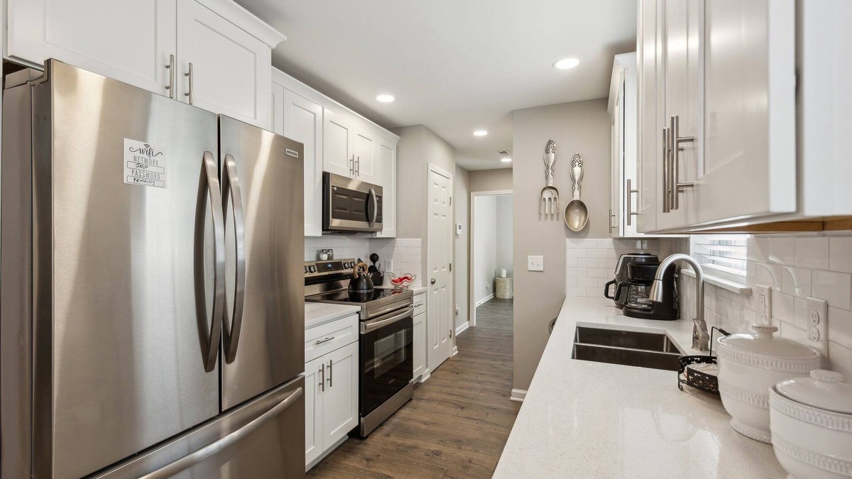 Jonesboro House | 3-bedroom vacation home 18 minutes from Atlanta Motor Speedway