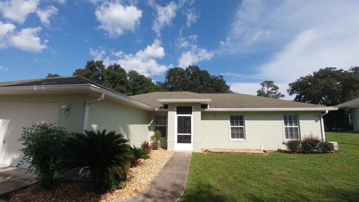 Inverness Villa | 3-Bedroom Villa Willow Wood