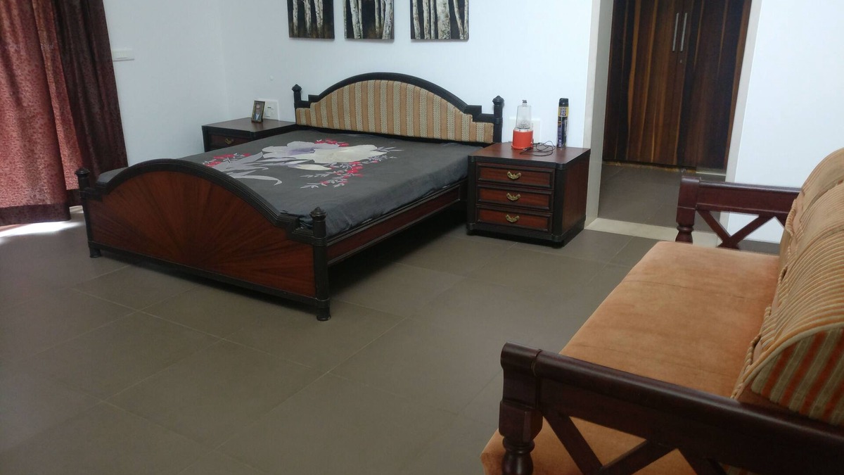 Kune N.m. Villa | 3 bedroom Villa with Swimming pool, Lawns, Games Den and a Disco.