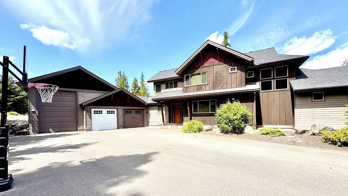 Cle Elum House | 3 Bedroom w/Game Room/Gourmet Kitchen/Community Pool - MNT VIEW IS AMAZING!