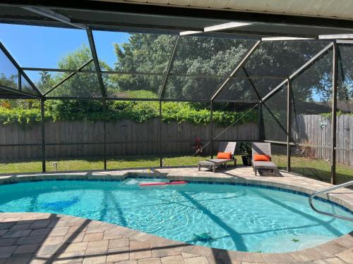 Lake Sarasota House | 3 bedrooms house with private, heated pool 8 miles to Siesta Key Beach,