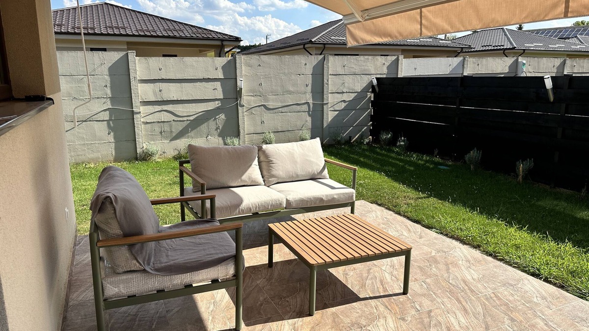 Corbeanca Villa | 3 Bedrooms Villa, 2 parking spaces, office and kitchen, near Therme