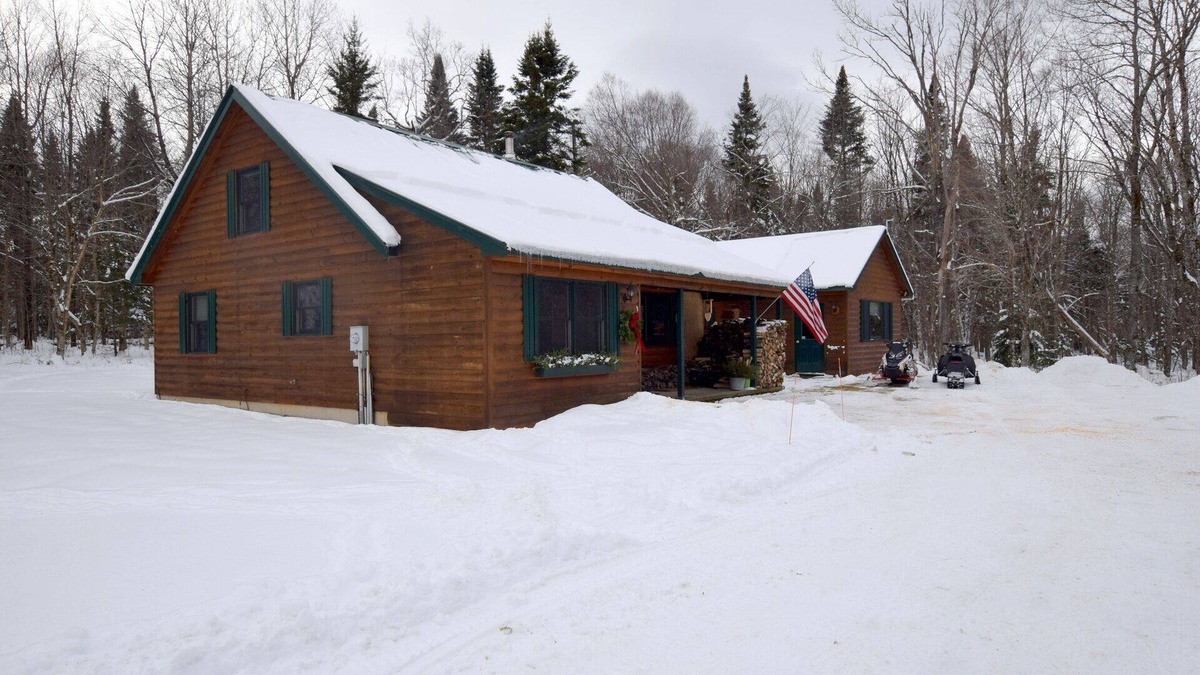 Pittsburg Cabin | 3 Bedrooms w/Additional Loft AreanBeautiful & Private ATV and Snowmobile Access