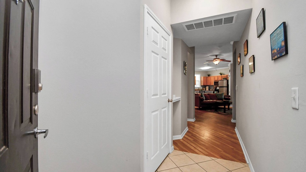 Woodlake - Briar Meadow Apartment | 3 Beds Hot Spot HTX W/Private Garage