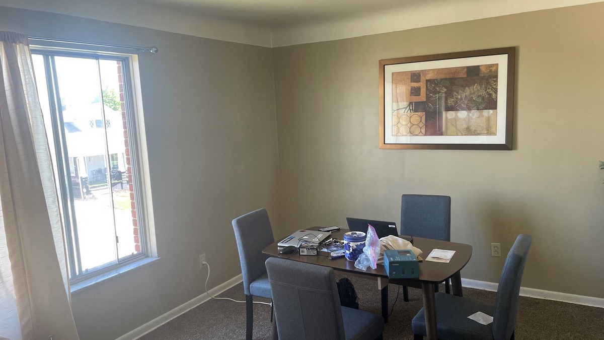 Garfield Heights Apartment | 3 BR 1 BA air-conditioned spacious Wi-Fi TV yard spacious large kitchen.