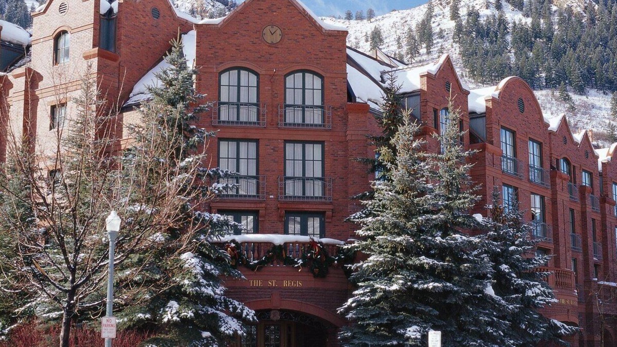 Downtown Condo | 3 BR 3 Bath St. Regis Residence Club 5 Star 5 Diamond Services