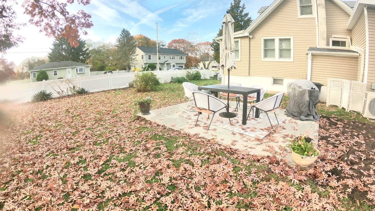 Bay Shore Apartment | 3 Br Apt Private, COZY 1 King Bed, 2 Queen Bed, PetPal